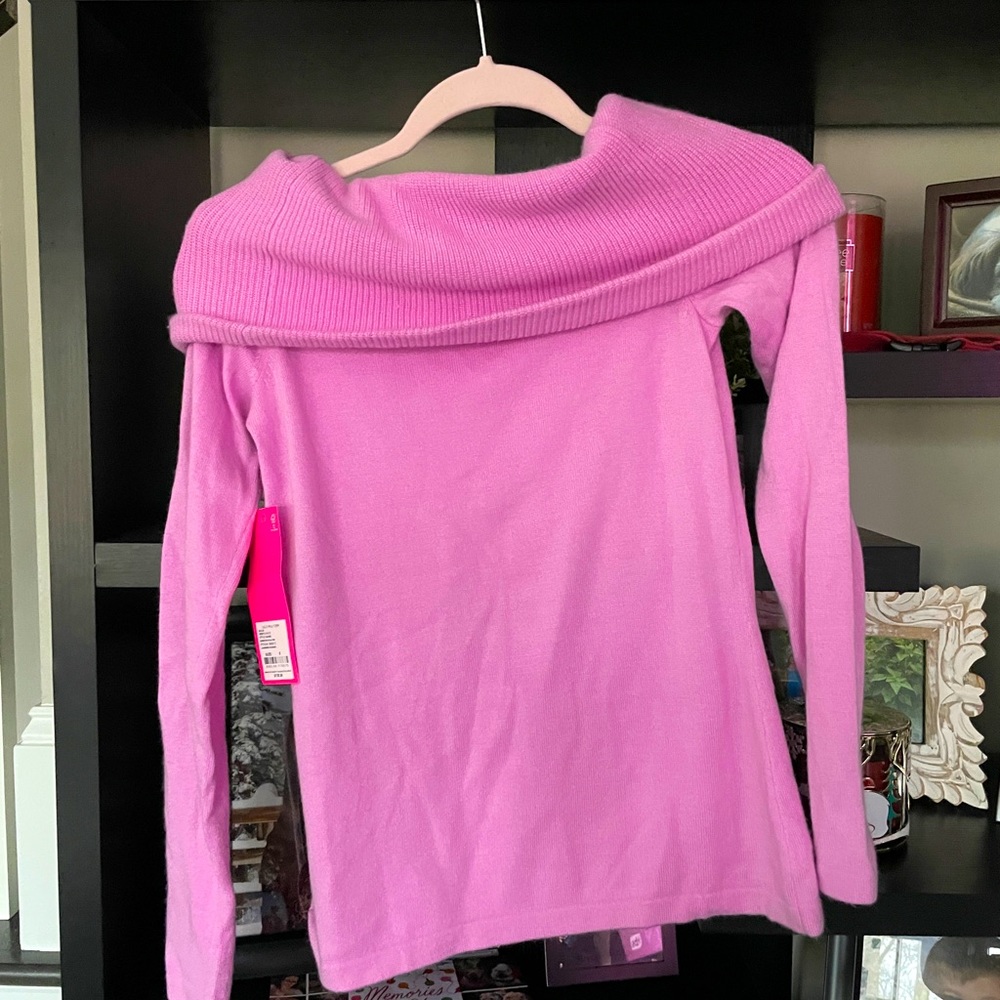 Nwt Kristin sweater. Size small
